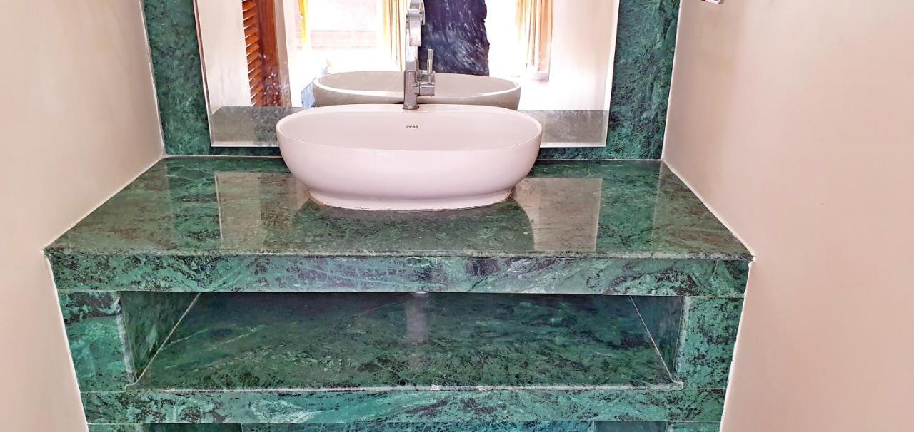 Shree Suites Kuttālam Kültér fotó